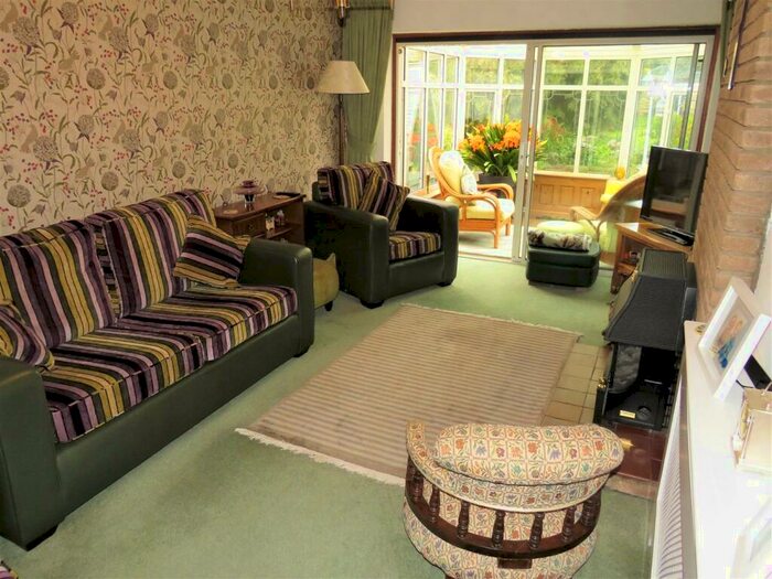 4 Bedroom Detached Bungalow For Sale In Cranmore Road, Castle Bromwich, B36