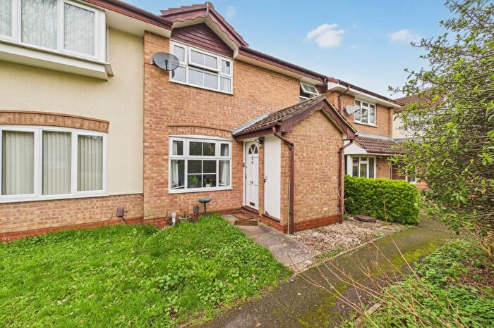 1 Bedroom Terraced House For Sale In Buccaneer Close, Woodley, Reading, Berkshire, RG5