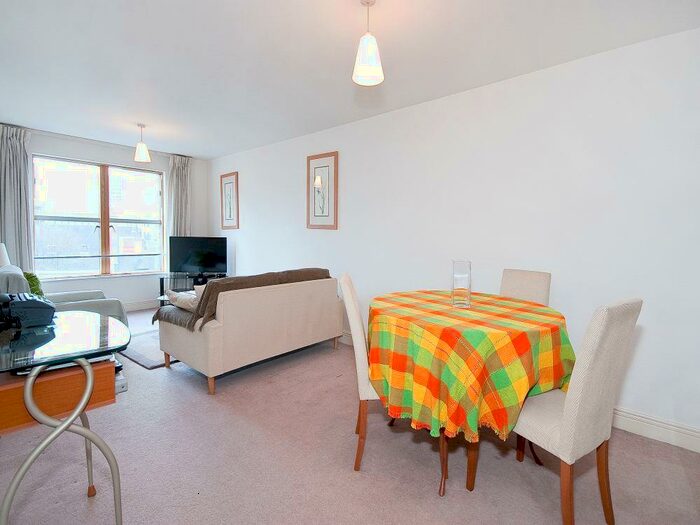 1 Bedroom Apartment To Rent In Aldersgate Street, EC1A