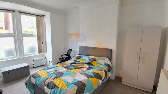 4 Bedroom Town House To Rent In West Parade, Lincoln, LN1