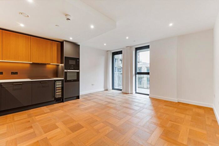 1 Bedroom Apartment To Rent In Merino Gardens, Wapping, E1W