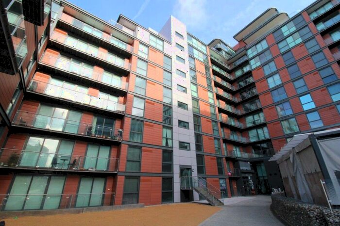 1 Bedroom Apartment For Sale In Plaza Quarter, Sackville Street, Barnsley, S70