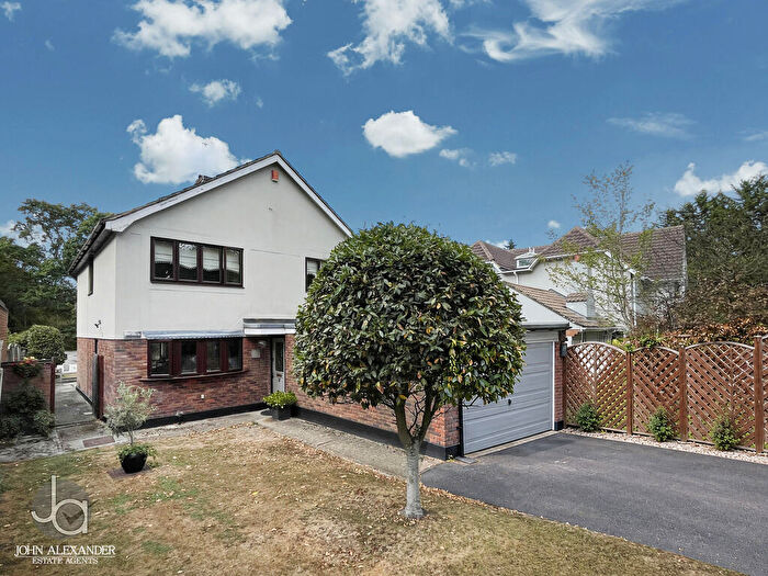 4 Bedroom Detached House For Sale In Paddock Chase, Wickham Bishops, Witham, CM8