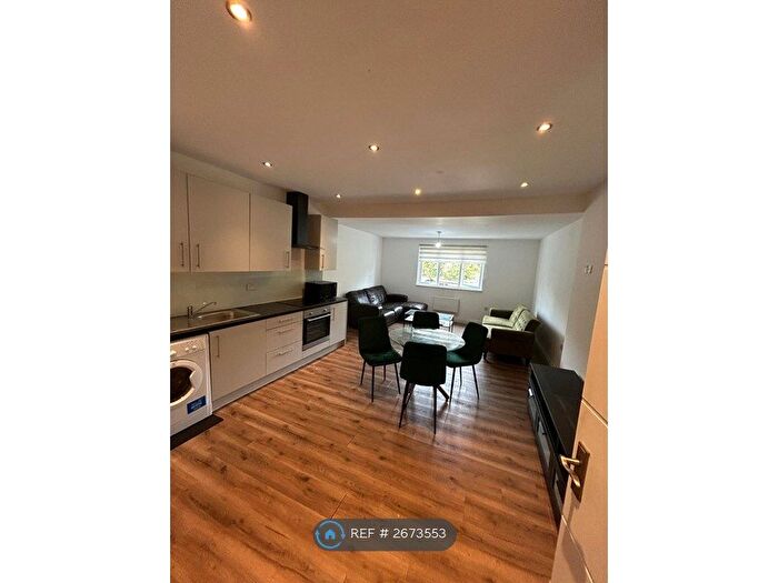 1 Bedroom Flat To Rent In Finchley Lane, London, NW4