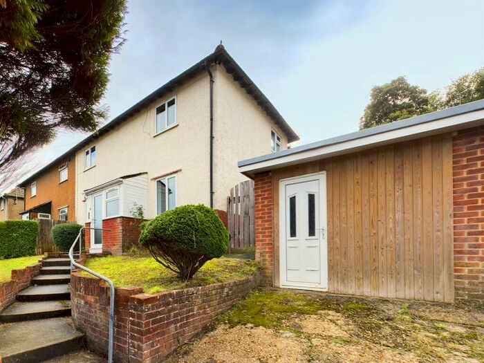 7 Bedroom Semi-Detached House To Rent In Colbourne Avenue, BN2