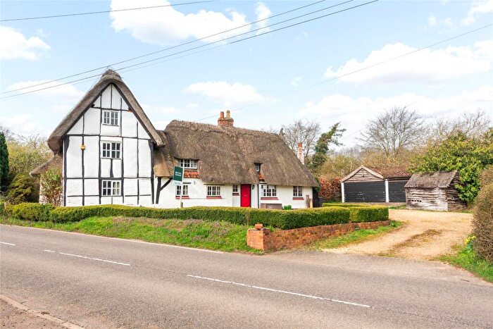 5 Bedroom Detached House For Sale In Cranfield Road, Moulsoe, Buckinghamshire, MK16