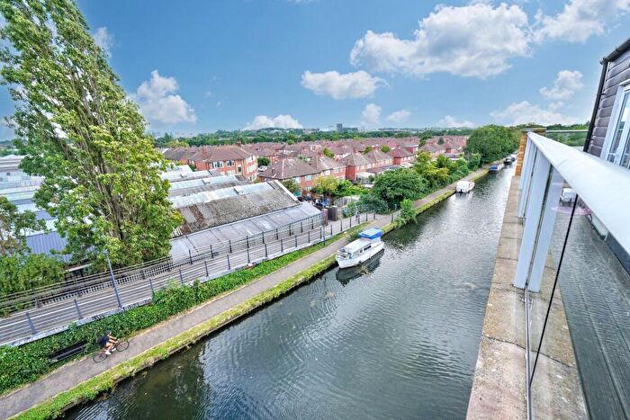 2 Bedroom Apartment To Rent In Canal House, Liberty Centre, HA0