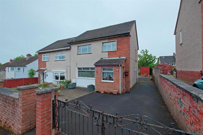 3 Bedroom Semi Detached House For Sale In Hillhead Crescent, Hamilton, ML3