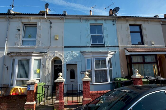 3 Bedroom Terraced House To Rent In Agincourt Road, Portsmouth, PO2
