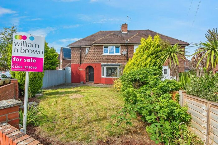 3 Bedroom Semi-Detached House For Sale In Sunningdale Drive, Boston, PE21