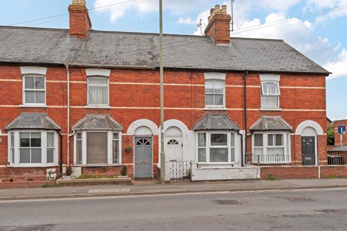 2 Bedroom Terraced House For Sale In Reading Road, Henley-On-Thames, RG9