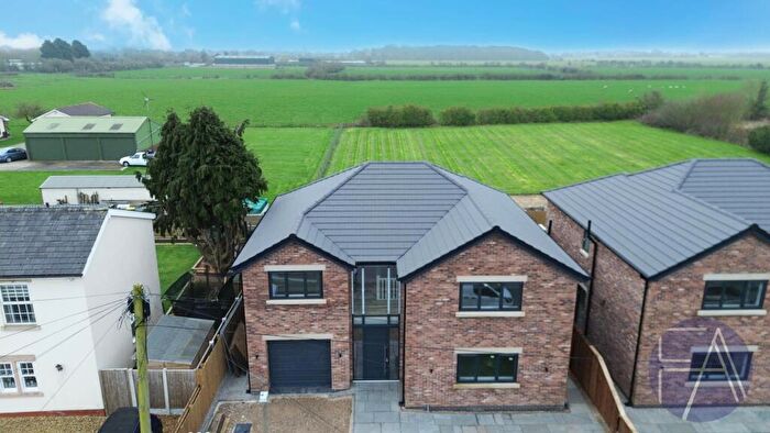 5 Bedroom Detached House For Sale In Fermor Road, Tarleton, Preston, Lancashire, PR4