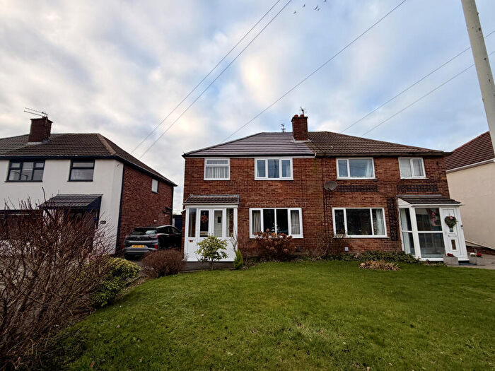 3 Bedroom Semi Detached House For Sale In Hawthorne Road, Thornton, FY5