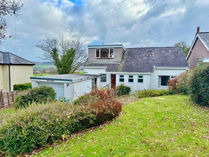 4 Bedroom House For Sale In Llanbedr-Y-Cennin, Conwy, LL32