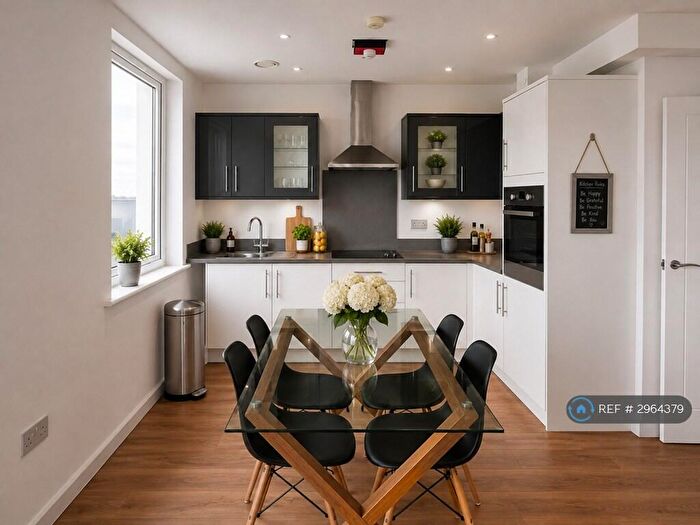 1 Bedroom Flat To Rent In Nova House, Slough, SL1