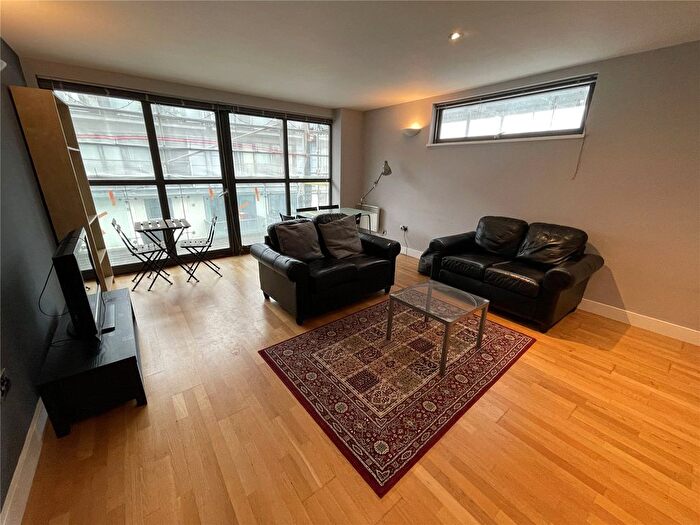 2 Bedroom Flat To Rent In Albion Works Block E, Pollard Street, Manchester, M4