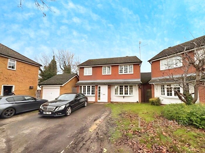 5 Bedroom Detached House To Rent In Eland Way, CB1