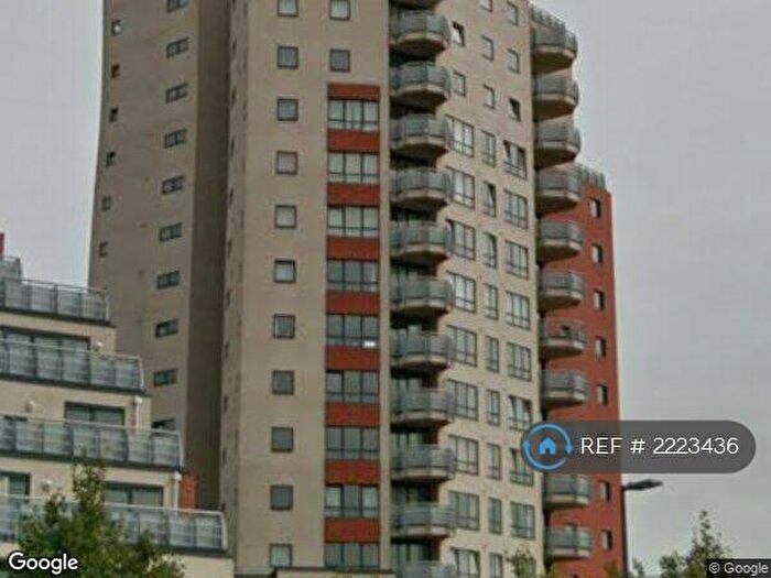 3 Bedroom Flat To Rent In Wards Wharf Approach, London, E16