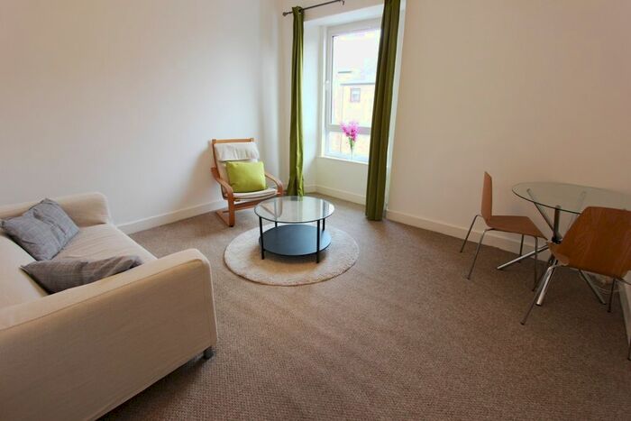 1 Bedroom Flat To Rent In Abbey Street, Edinburgh, EH7
