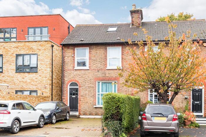 1 Bedroom Flat To Rent In Lansdowne Road, Croydon, CR0