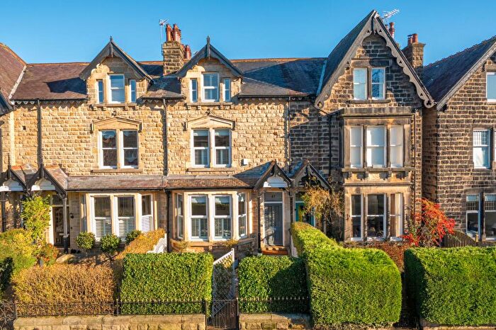 5 Bedroom Terraced House For Sale In Park Drive, Harrogate, HG2