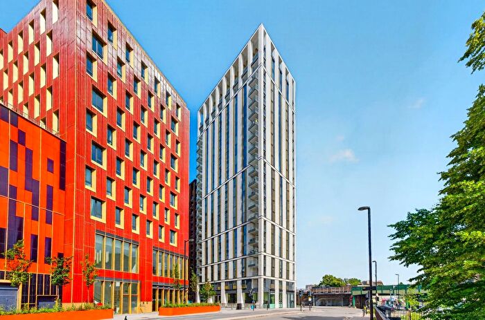 2 Bedroom Flat For Sale In Brick Kiln One, Lewisham, SE13
