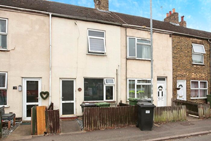 2 Bedroom Terraced House For Sale In High Street, Peterborough, PE2