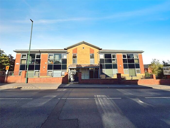2 Bedroom Flat For Sale In Sherwood Rise, Nottingham, Nottinghamshire, NG7