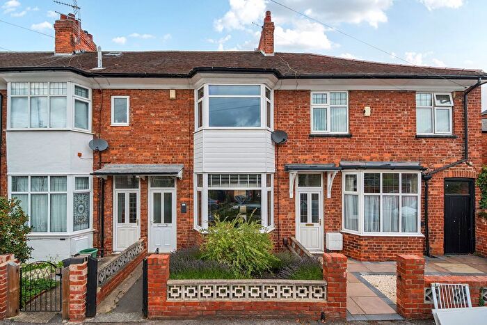 2 Bedroom Terraced House For Sale In Main Avenue, York, YO31