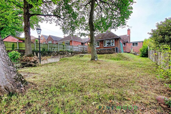 4 Bedroom Detached House For Sale In Longedge Lane, Wingerworth, Chesterfield, Derbyshire, S42