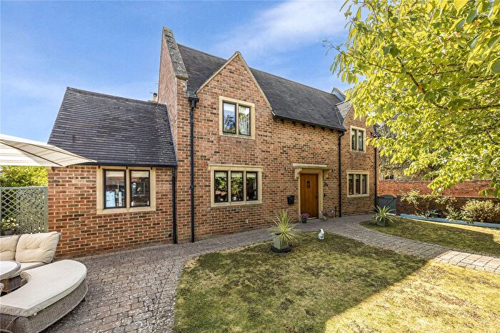 4 Bedroom Detached House For Sale In High Street, Badsey, Worcestershire, WR11