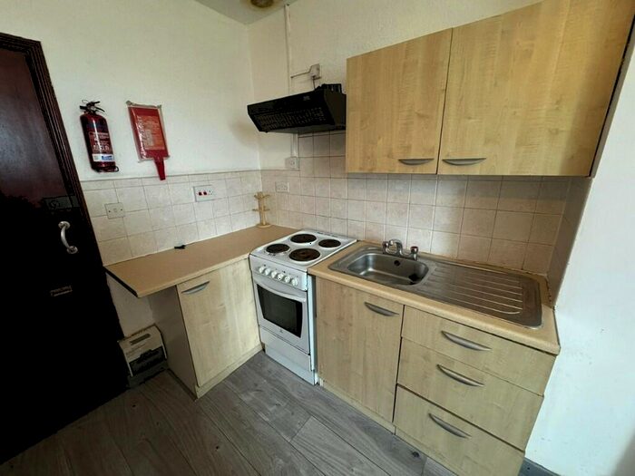 Studio To Rent In Empress Road, Derby, Derbyshire, DE23