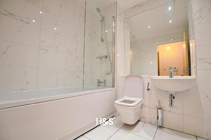 2 Bedroom Apartment To Rent In Windmill Street, Birmingham, B1