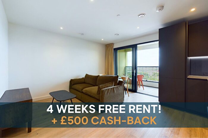 1 Bedroom Flat To Rent In Riverstone Heights, London, E3