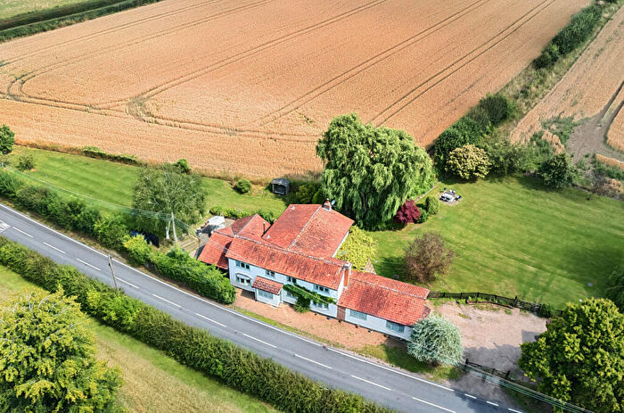 5 Bedroom Detached House For Sale In Finchingfield Road, Little Sampford, Saffron Walden, Essex, CB10