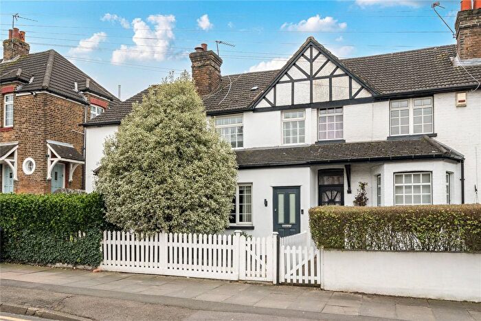 2 Bedroom Terraced House For Sale In White Horse Hill, Chislehurst, BR7