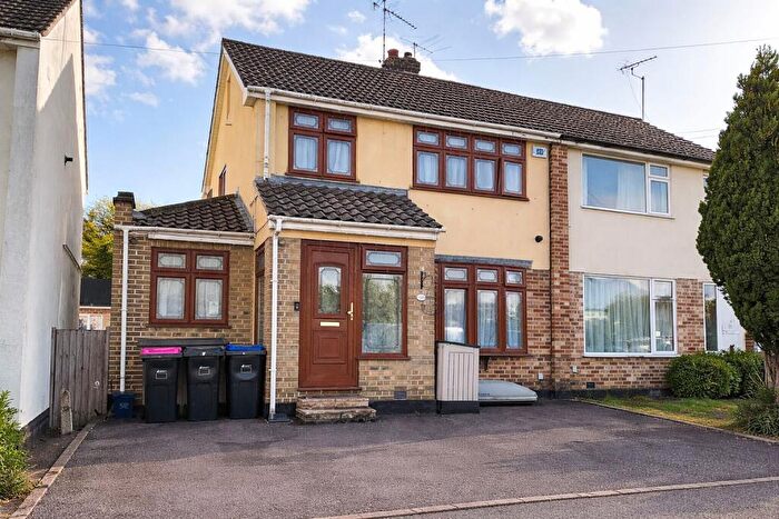 4 Bedroom Semi-Detached House For Sale In Arterial Road, Leigh-on-Sea, SS9