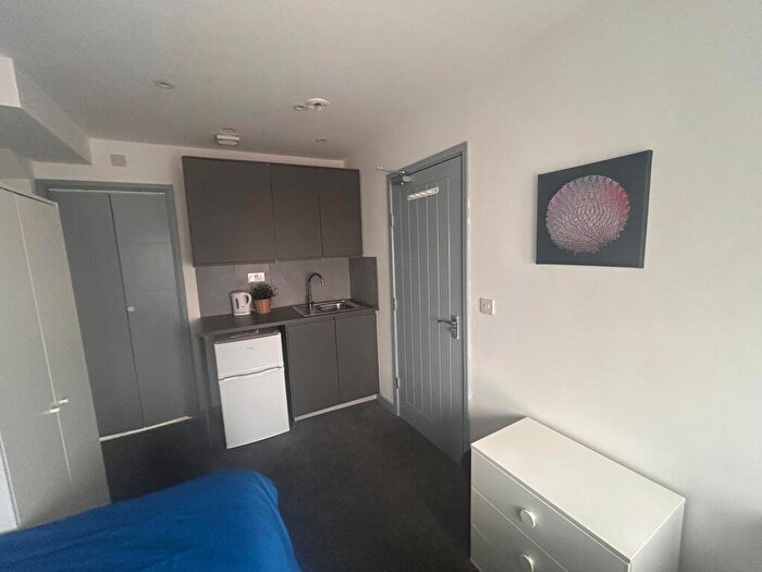 6 Bedroom House To Rent In Saint Margaret Road, Coventry, CV1