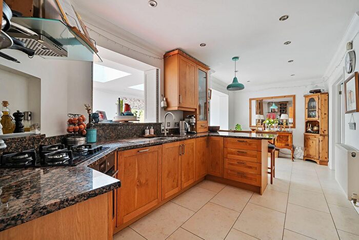 4 Bedroom Detached House For Sale In Heron Way, Aldermaston Wharf, Reading, Berkshire, RG7