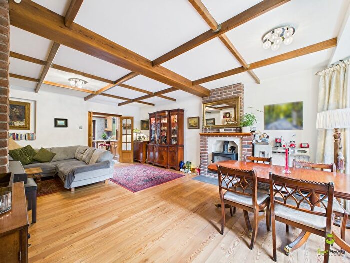 6 Bedroom End Terrace House For Sale In Woodbrook Road, London, SE2