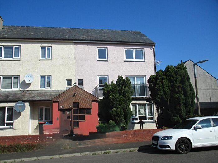 3 Bedroom Maisonette For Sale In George Street, Annan, Dumfries And Galloway, DG12