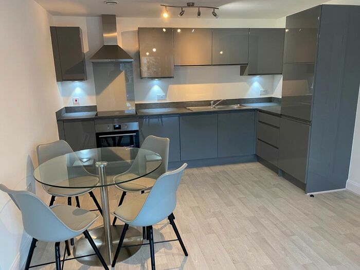 2 Bedroom Flat To Rent In Berrington Place, St Lukes Road, Birmingham, B5