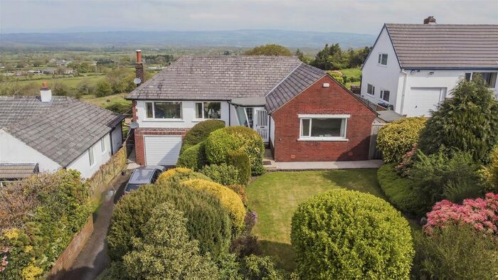 4 Bedroom Detached Bungalow To Rent In Mellor Brow, Mellor, Blackburn, BB2