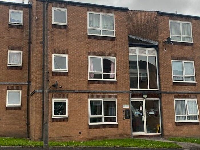 2 Bedroom Flat To Rent In Birch Park Court, Hartington Close, S61