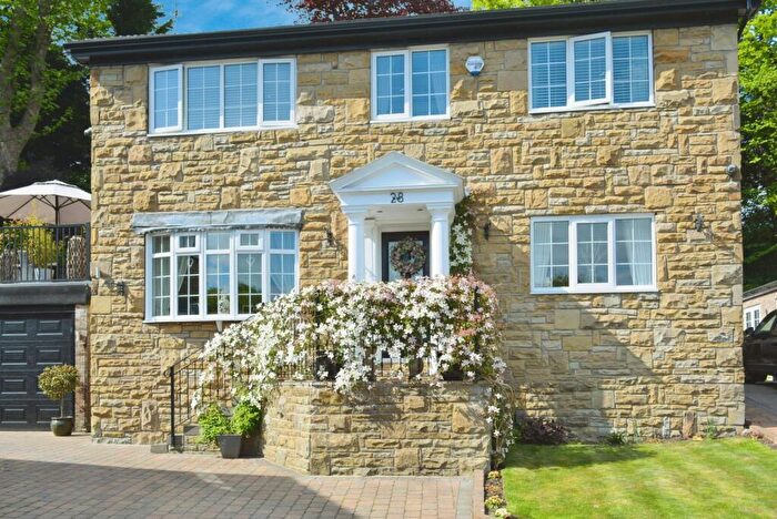 4 Bedroom Detached House For Sale In Central Park, Halifax, West Yorkshire, HX1