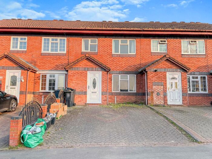 3 Bedroom Terraced House To Rent In Cross Walks Road, Lye, Stourbridge, DY9