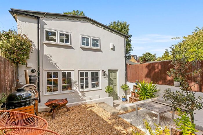 2 Bedroom Property For Sale In Merton Road, London, SW18