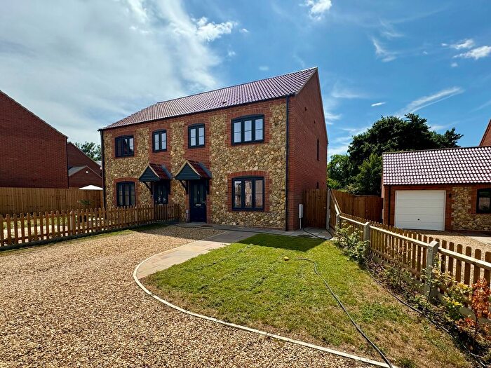 3 Bedroom Semi-Detached House To Rent In Meadow View Drive, Methwold, Thetford, IP26