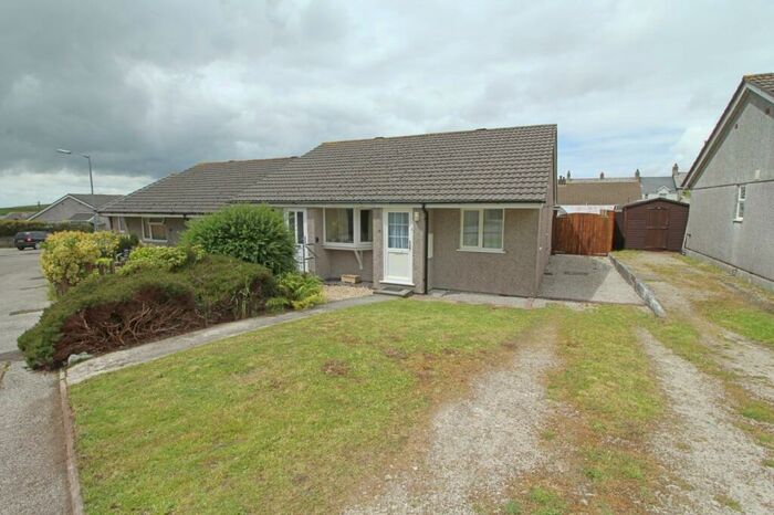 1 Bedroom Bungalow To Rent In Braddock Close, Foxhole, St. Austell, Cornwall, PL26