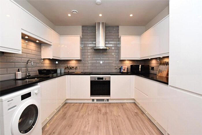 2 Bedroom House To Rent In Jackson Walk, Menston, LS29